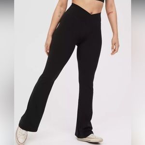 Offline Crossover Flare Legging
